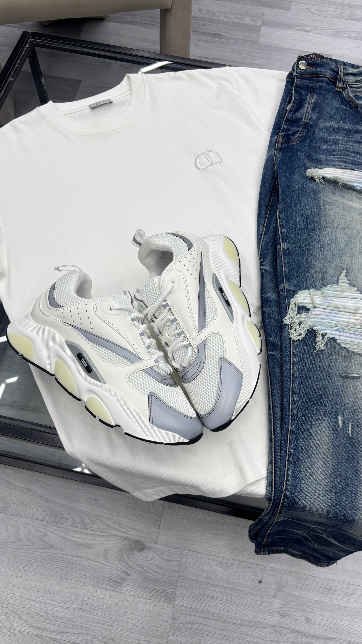 White B22 Fit
